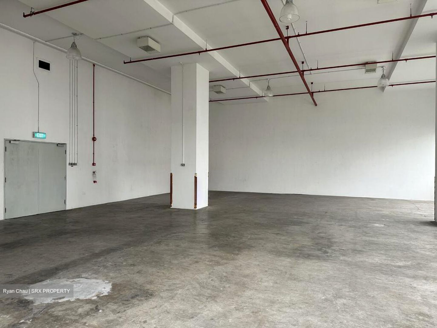 Pandan Loop (D5), Warehouse #527571281